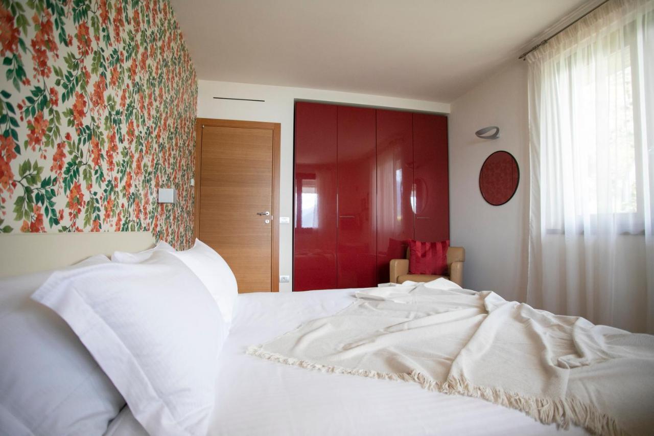 Ai Ronchi B&B Riva di Solto Luaran gambar